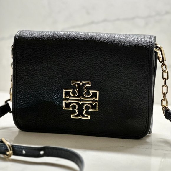 Tory Burch Handbags - Tory Burch Britten Crossbody in Navy Pebbled Leather w Gold Toned Hardware